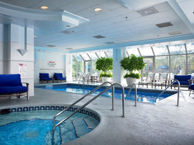 Sheraton Chicago Elk Grove Hotel 4*