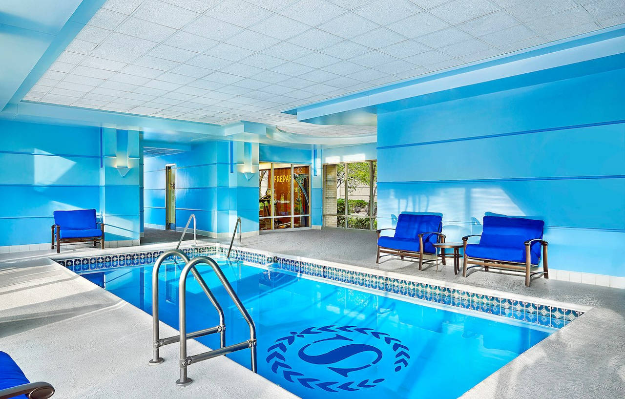 Hotel Sheraton Chicago Elk Grove 4*