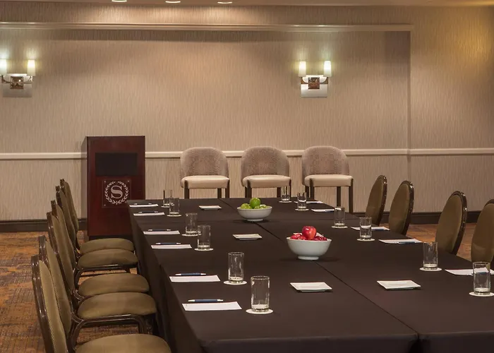 Sheraton Suites Chicago Elk Grove