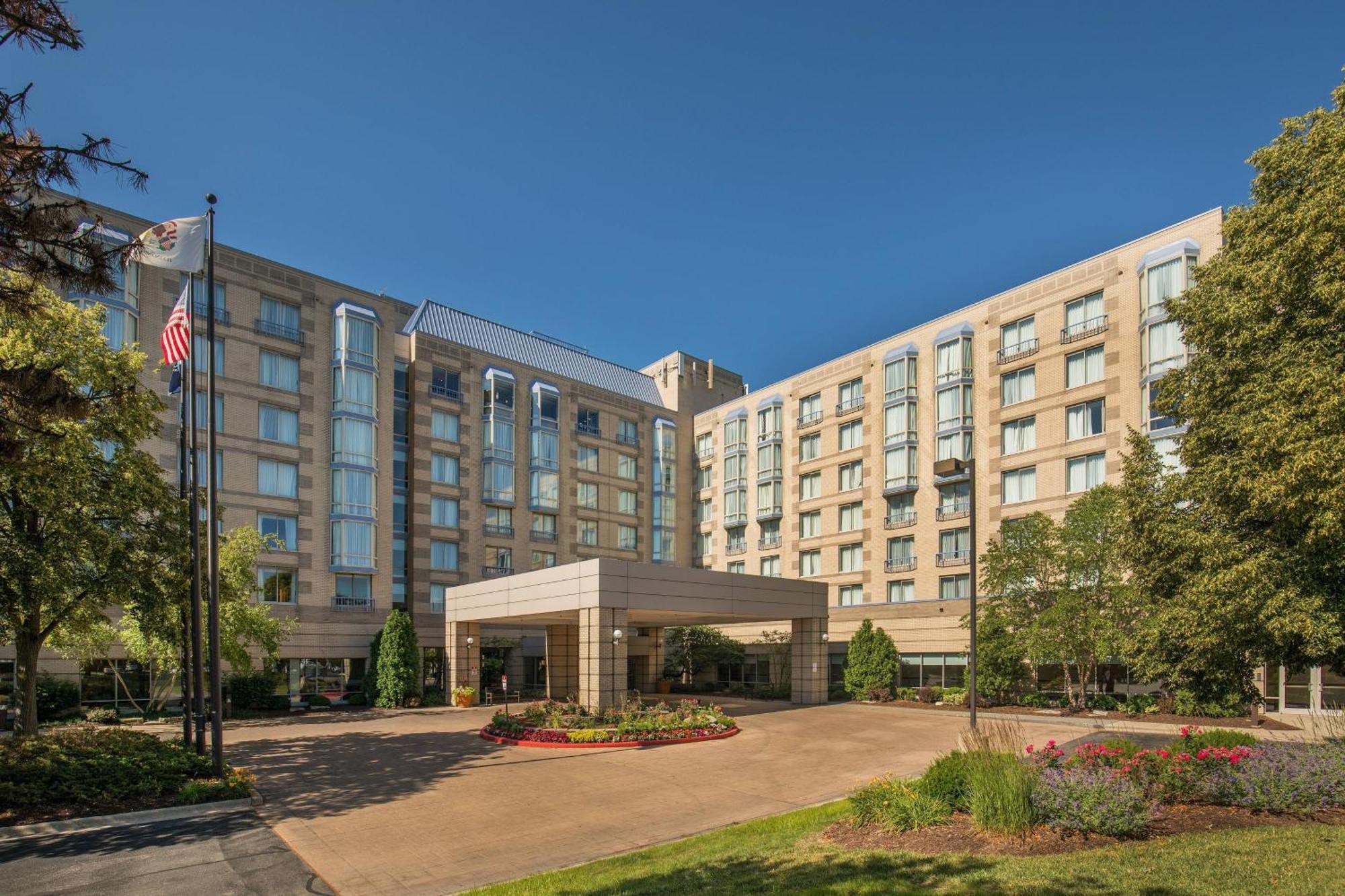 Sheraton Chicago Elk Grove Hotel